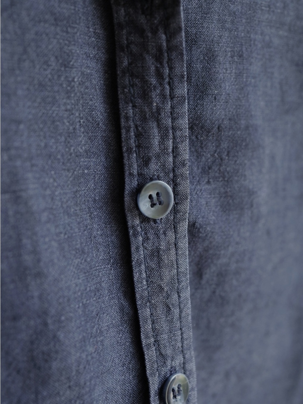 100% Linen Navy Button Up - Picture 4 of 5